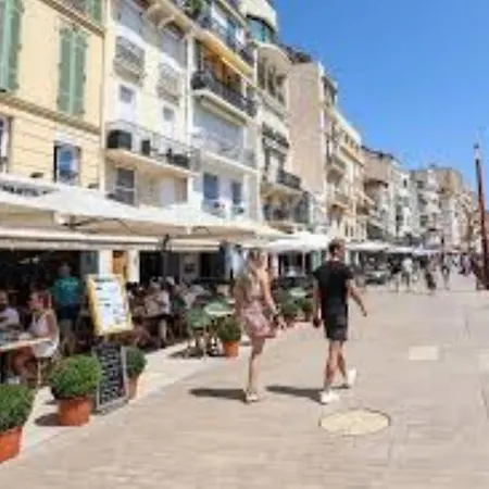 Joli Vieux Port-bas Suquet A0b065